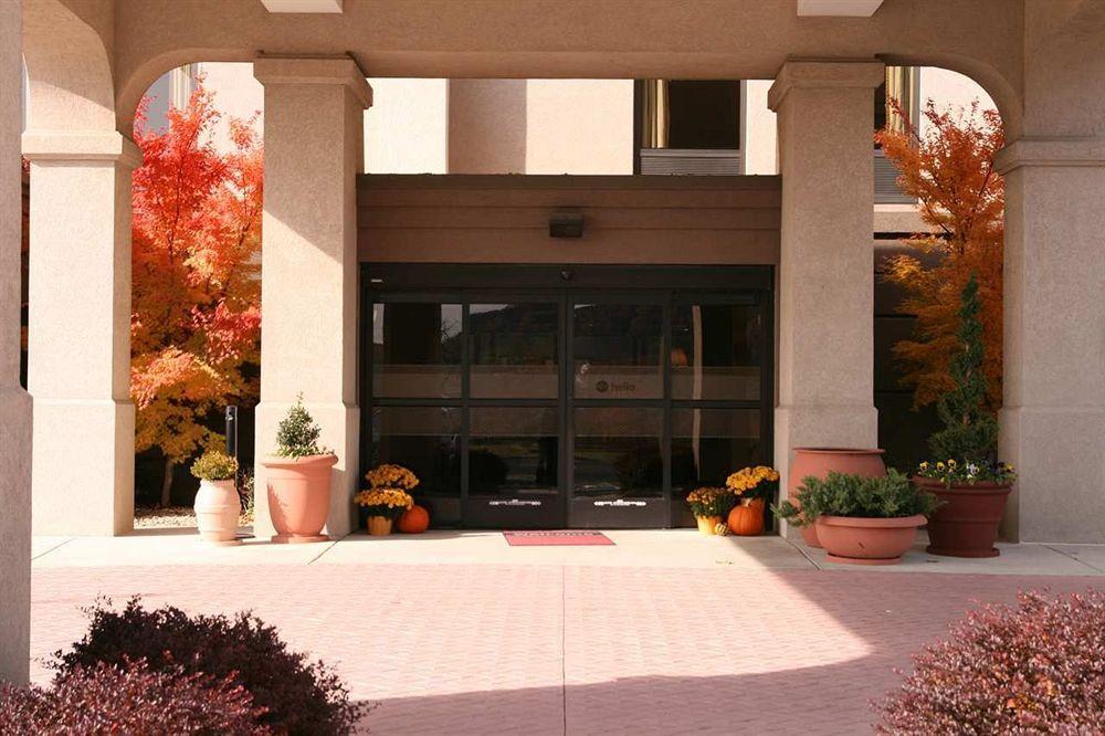 Hampton Inn Waynesboro/Stuarts Draft Fishersville Exterior foto