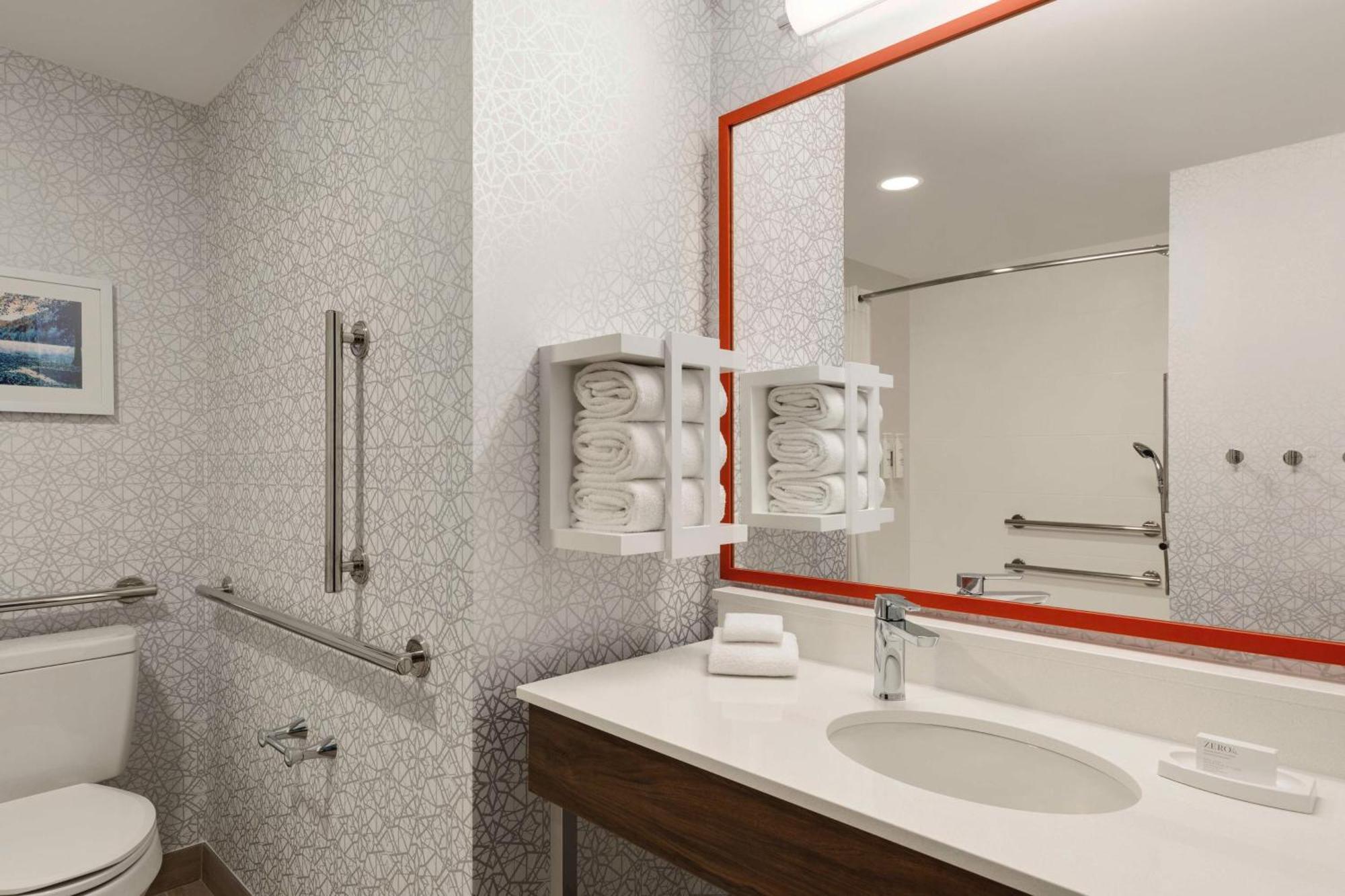 Hampton Inn Waynesboro/Stuarts Draft Fishersville Exterior foto