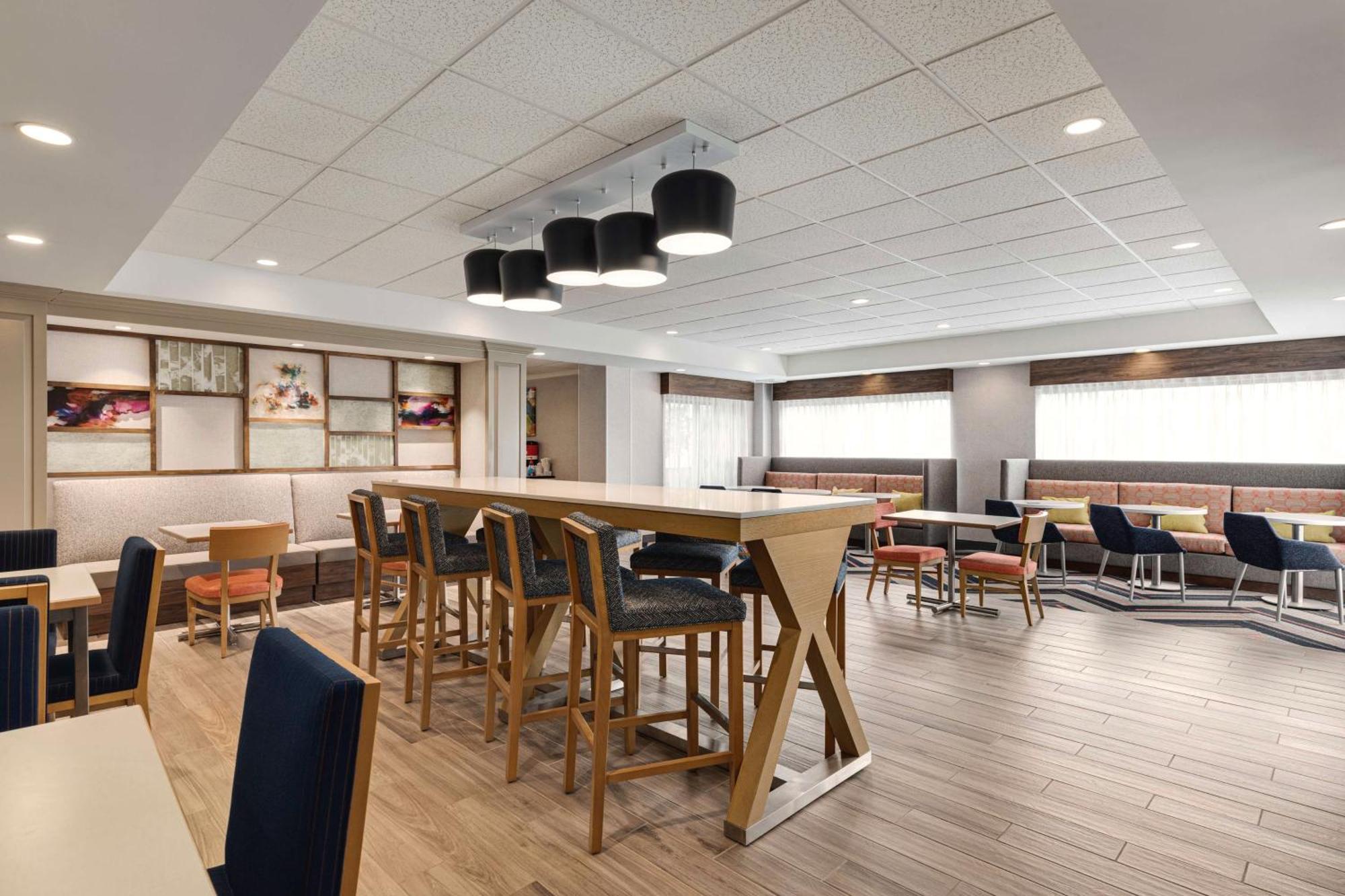 Hampton Inn Waynesboro/Stuarts Draft Fishersville Exterior foto